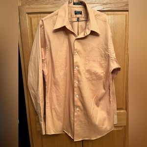 Men’s Apricot Color button down shirt Preowned EUC